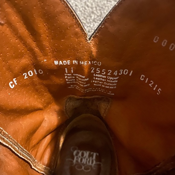 Colt ford distressed Leather, square toe boots - Picture 4 of 5